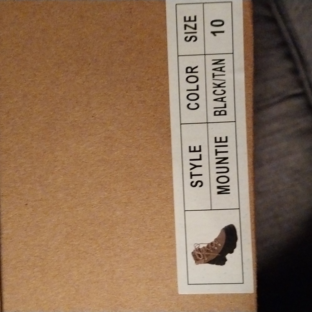 Portland Boots. New In Box. Size 10 - Picture 9 of 12